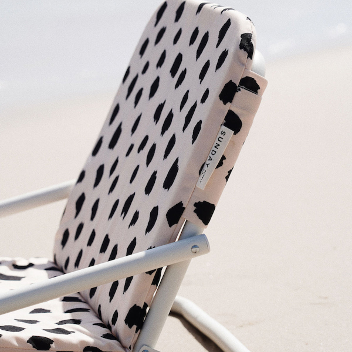 Black Sands Beach Chair Set